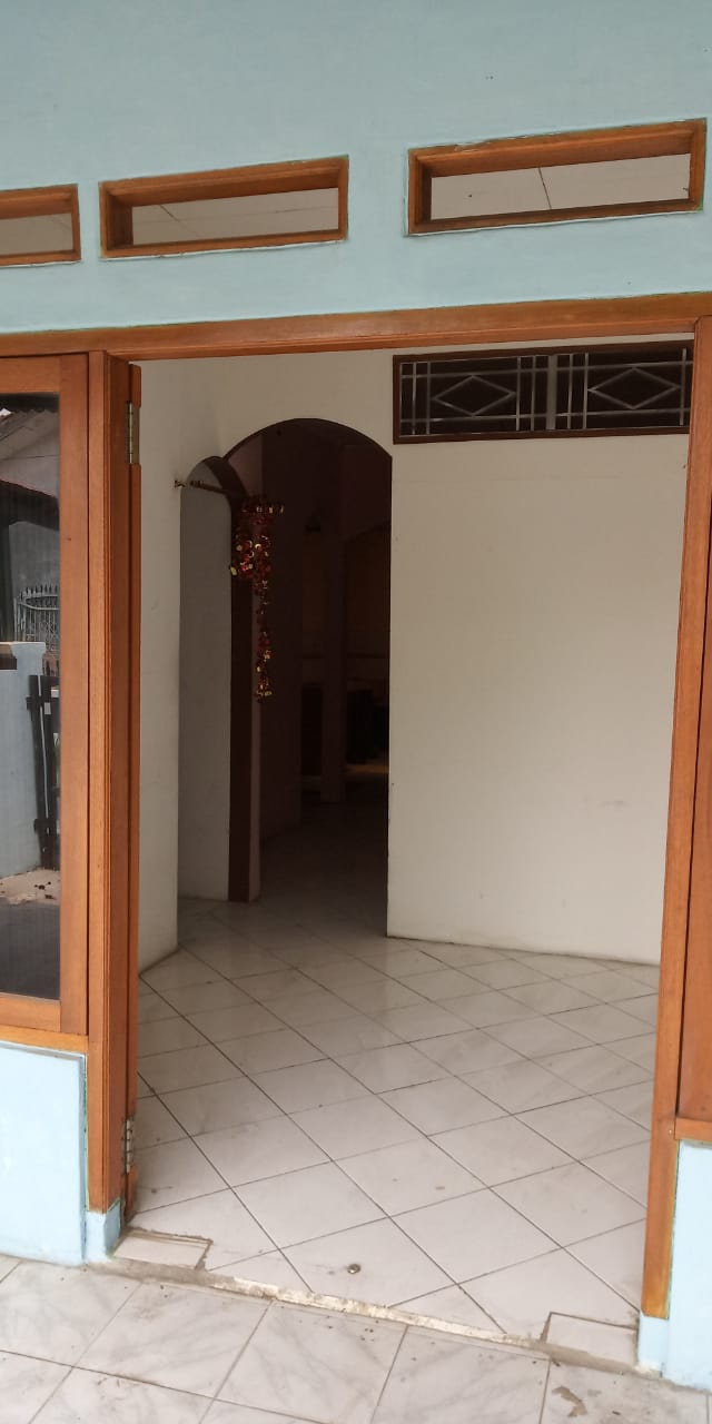 Ijc. Rumah di Jl. Menjangan II Blok 1 No. 18, Cikarang Baru